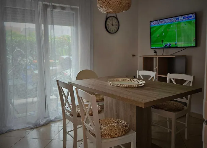 Apartment Nikolina Biograd Na Moru